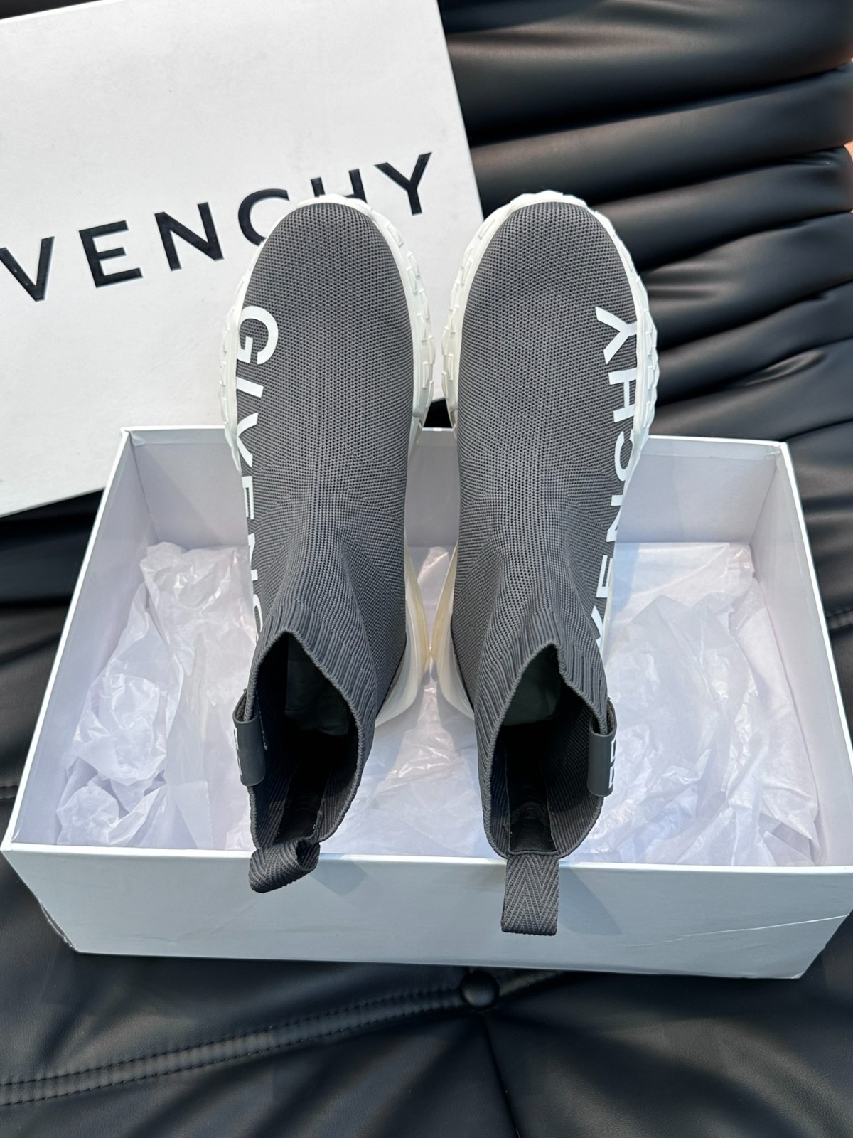 008 42123132 SIZE 38-45