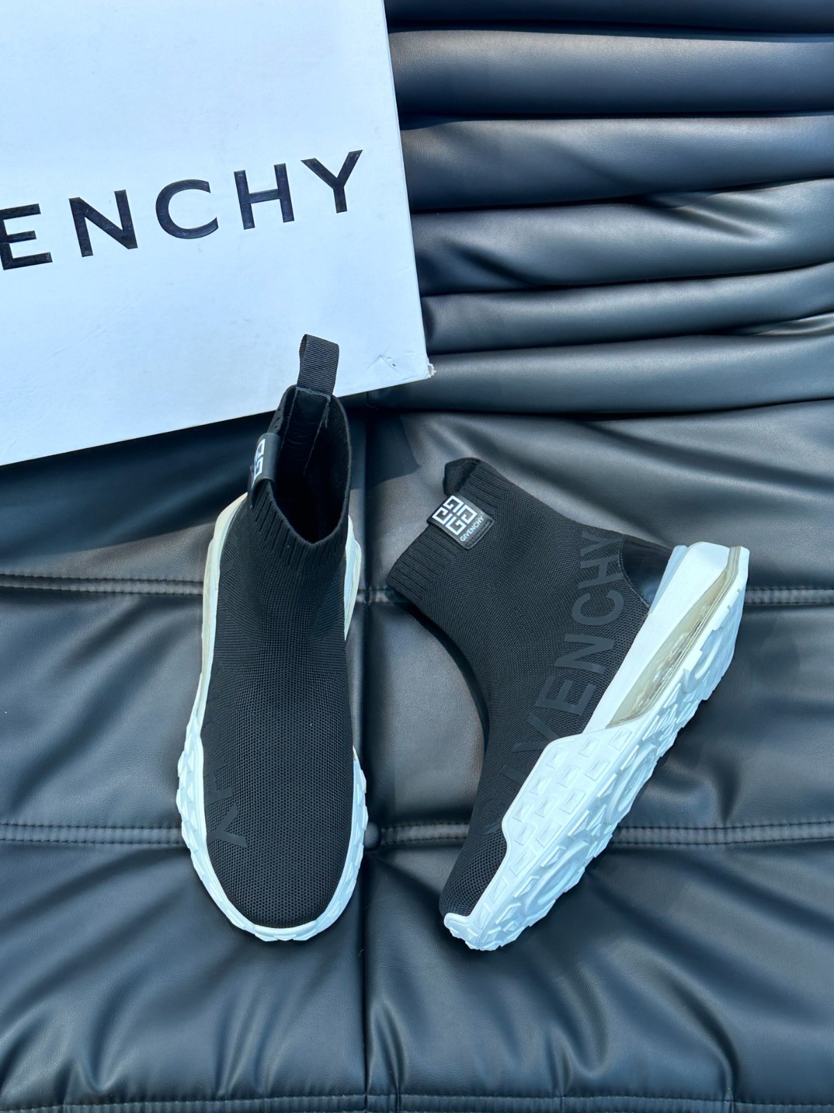 007 42123132 SIZE 38-45
