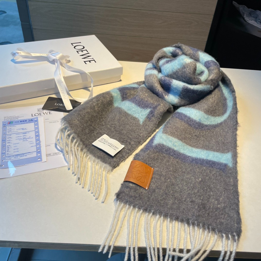 8 other brand Scarf