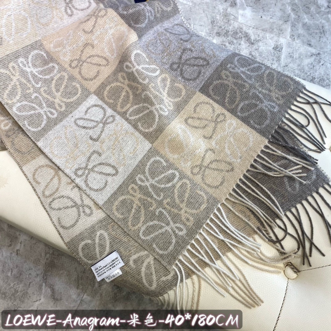 8 other brand Scarf
