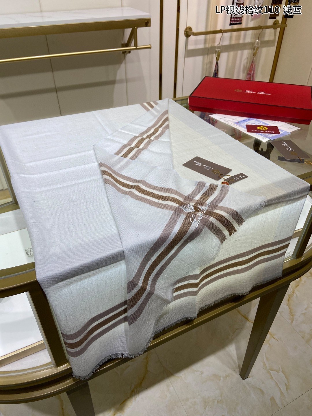8 other brand Scarf
