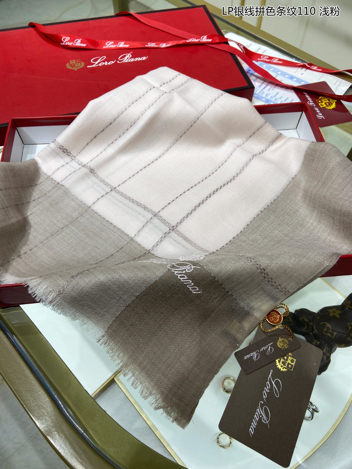 8 other brand Scarf