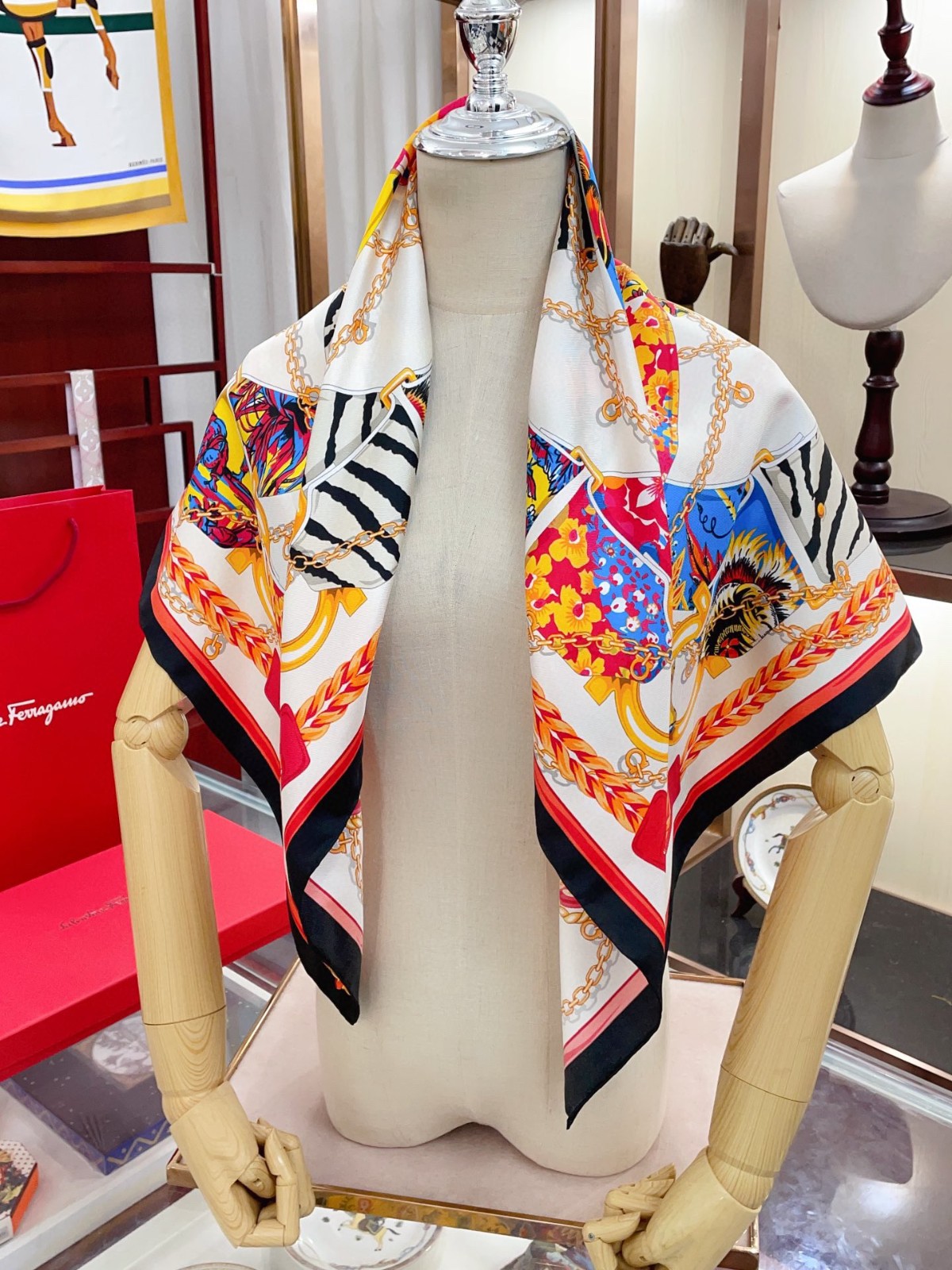 8 other brand Scarf