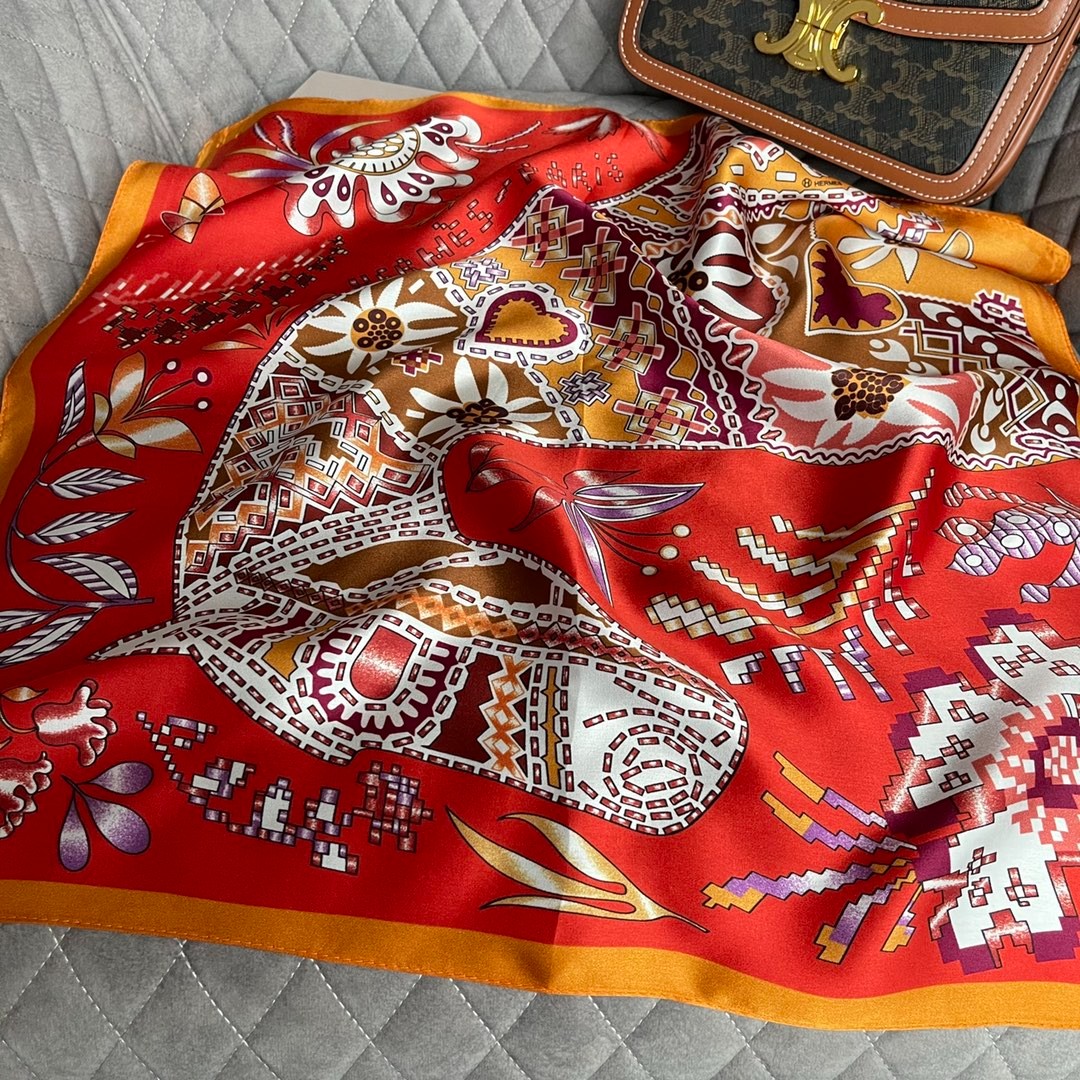 8 other brand Scarf