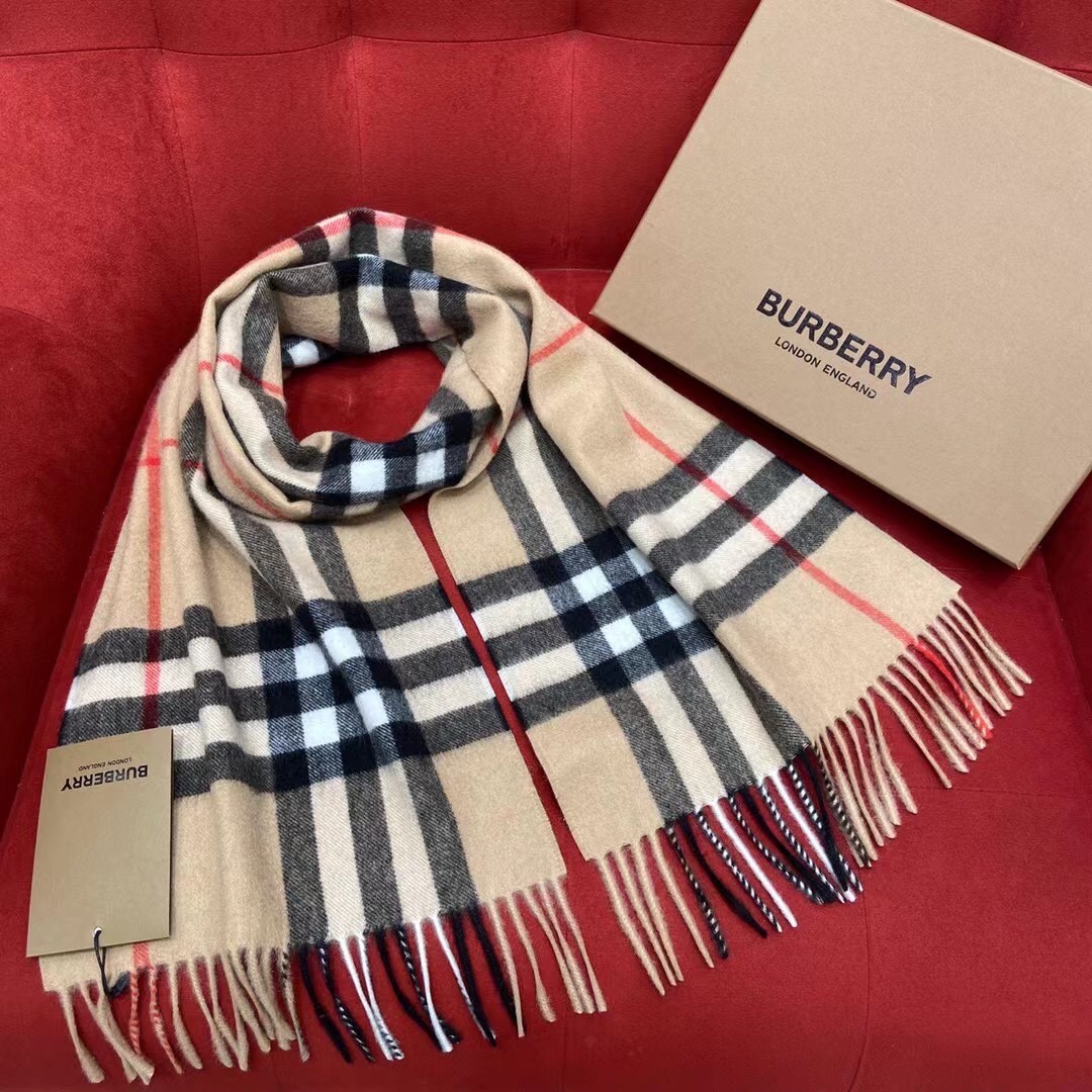 7 Bur berry Scarf