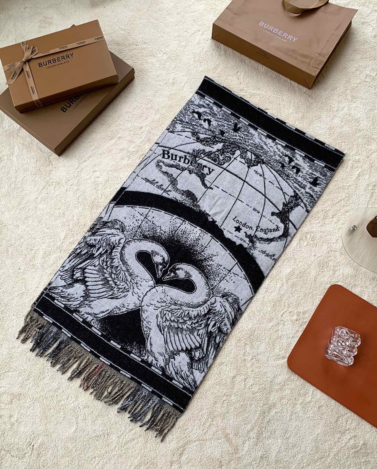 7 Bur berry Scarf