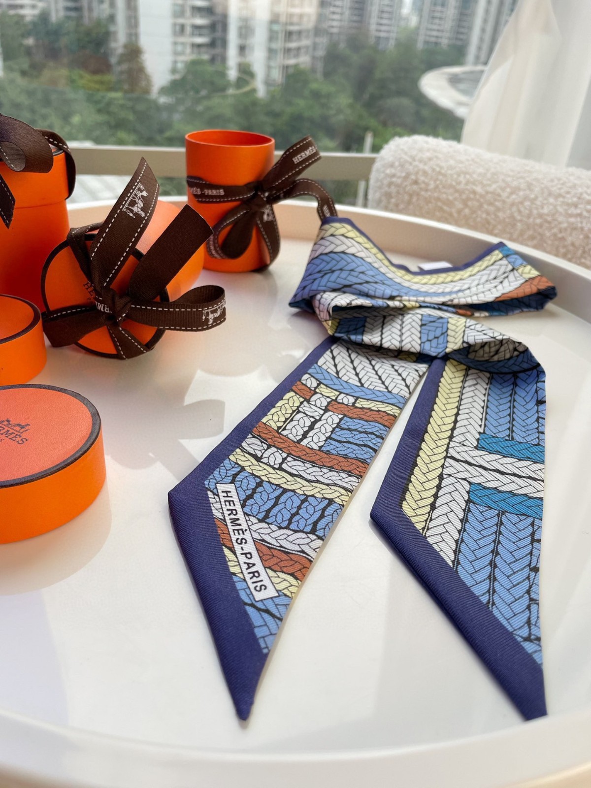 RIBBON