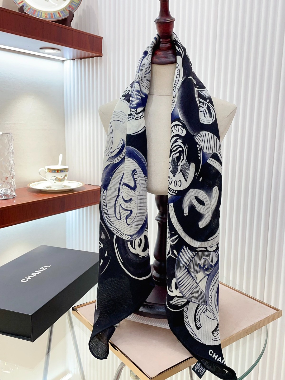 3 C Scarf