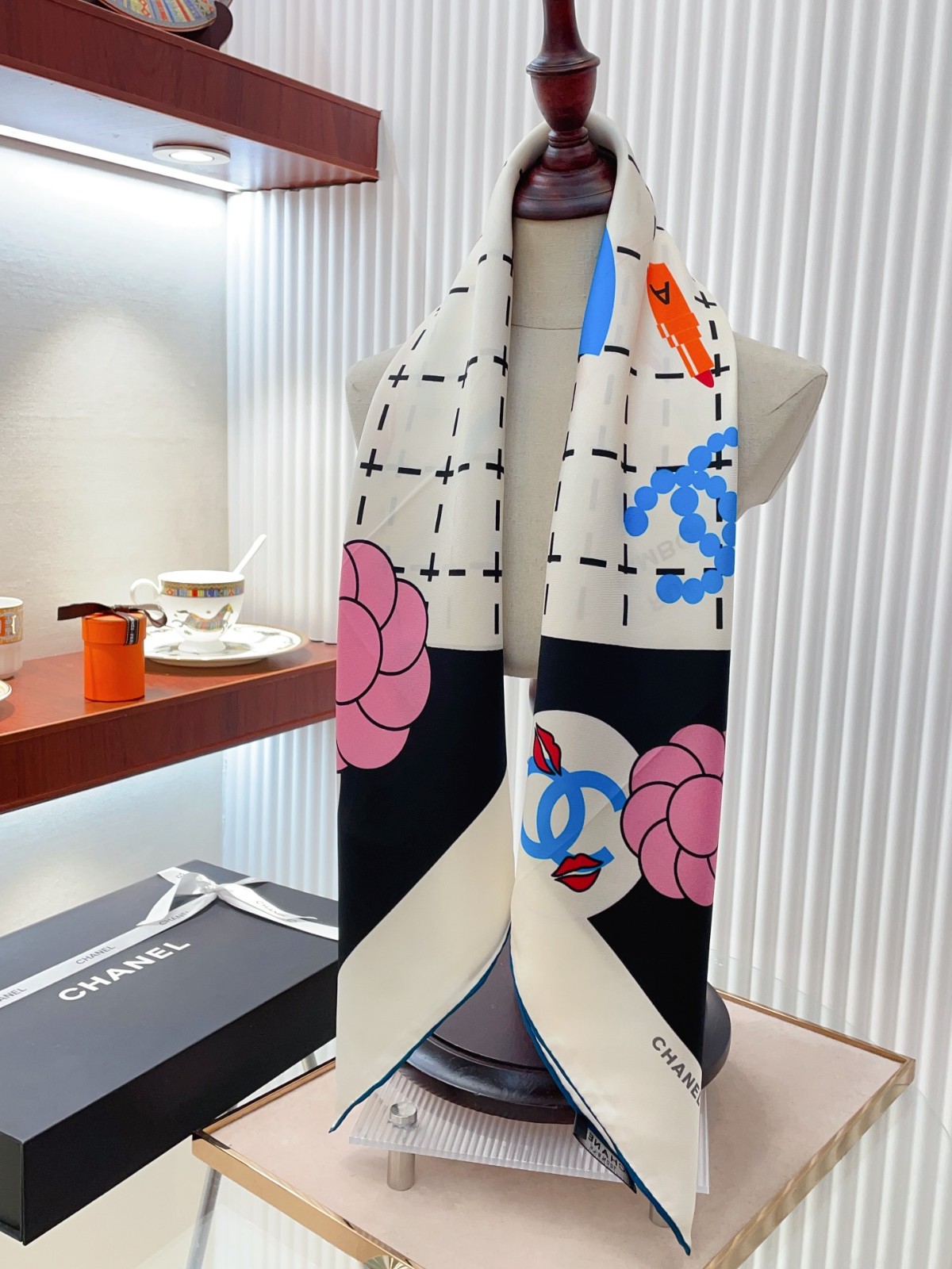 3 C Scarf