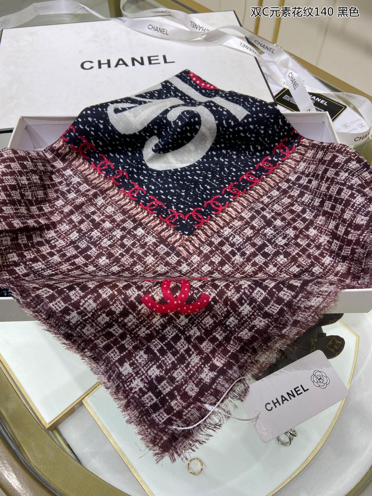 3 C Scarf