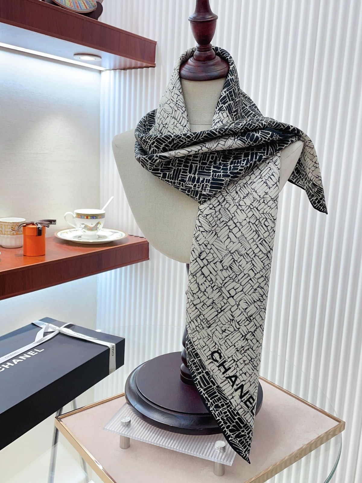 3 C Scarf