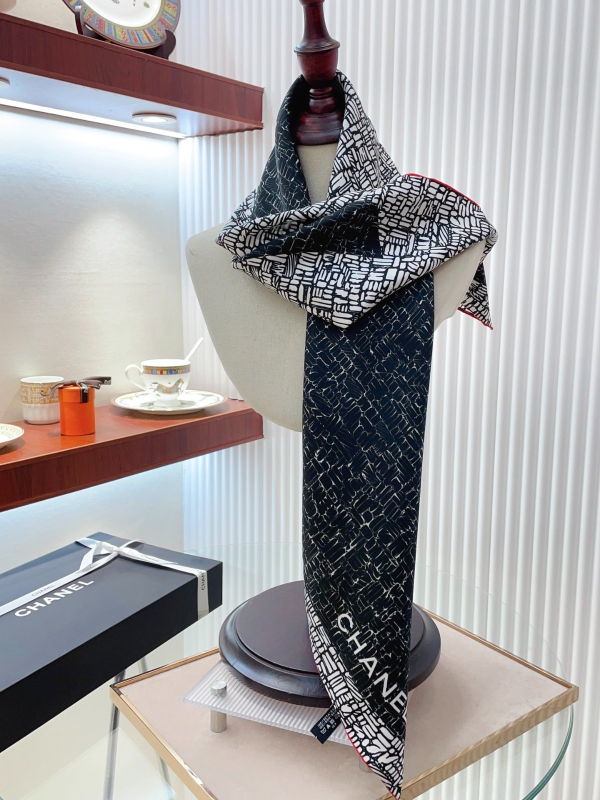3 C Scarf