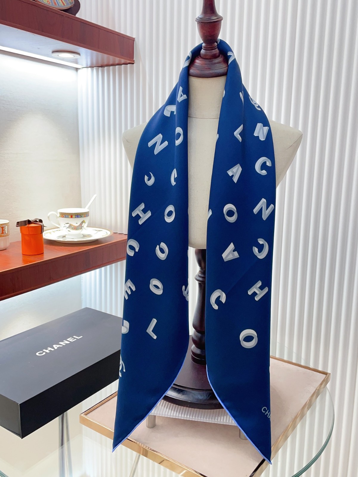 3 C Scarf