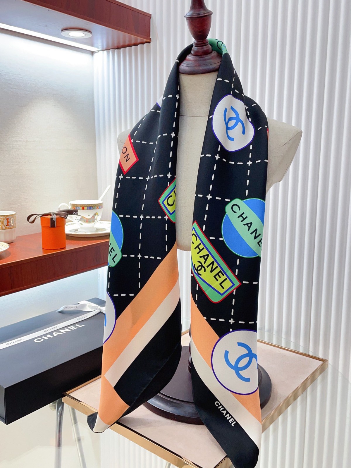 3 C Scarf