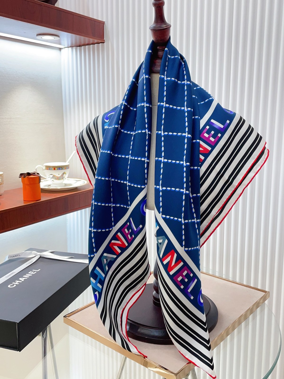 3 C Scarf