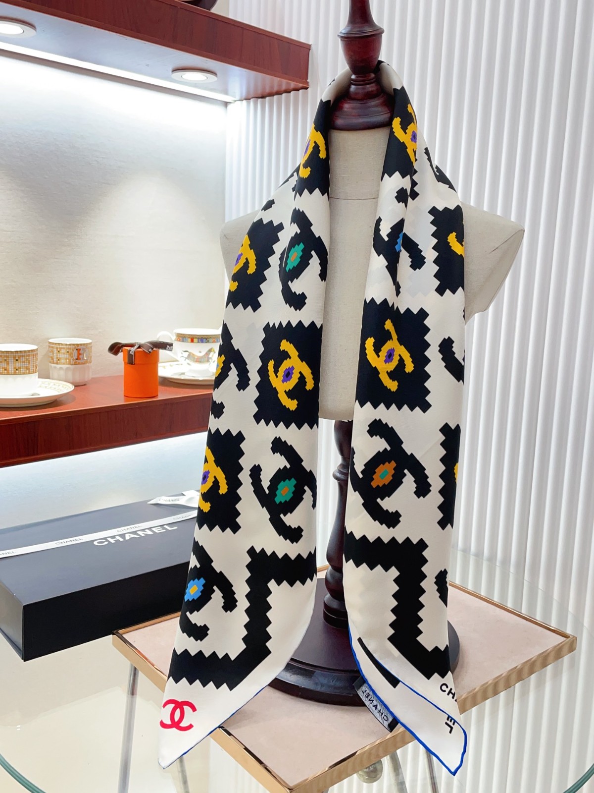 3 C Scarf