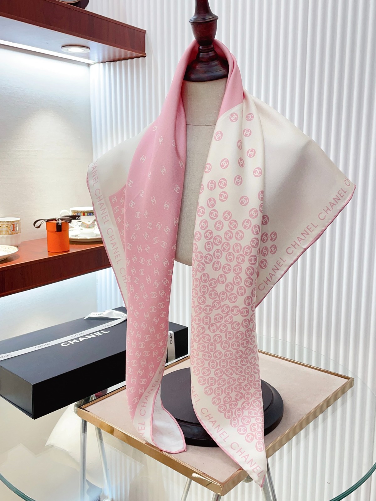 3 C Scarf