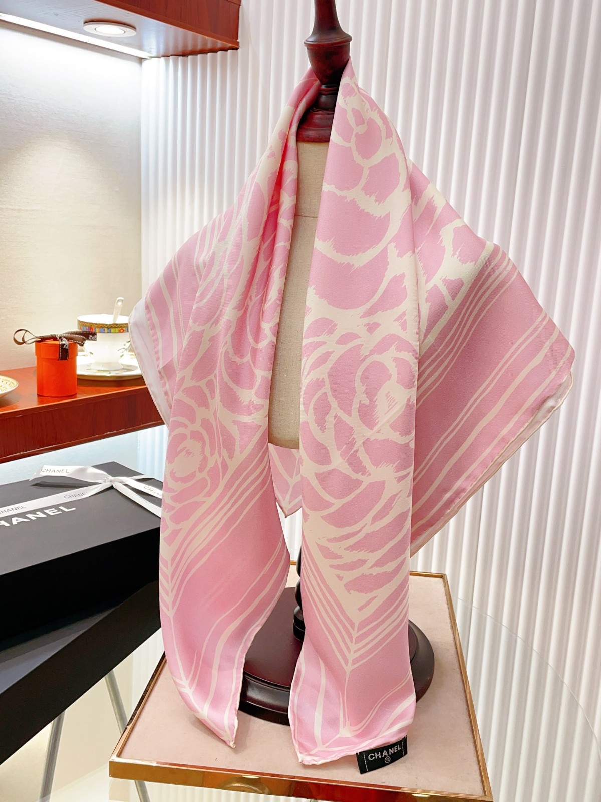 3 C Scarf