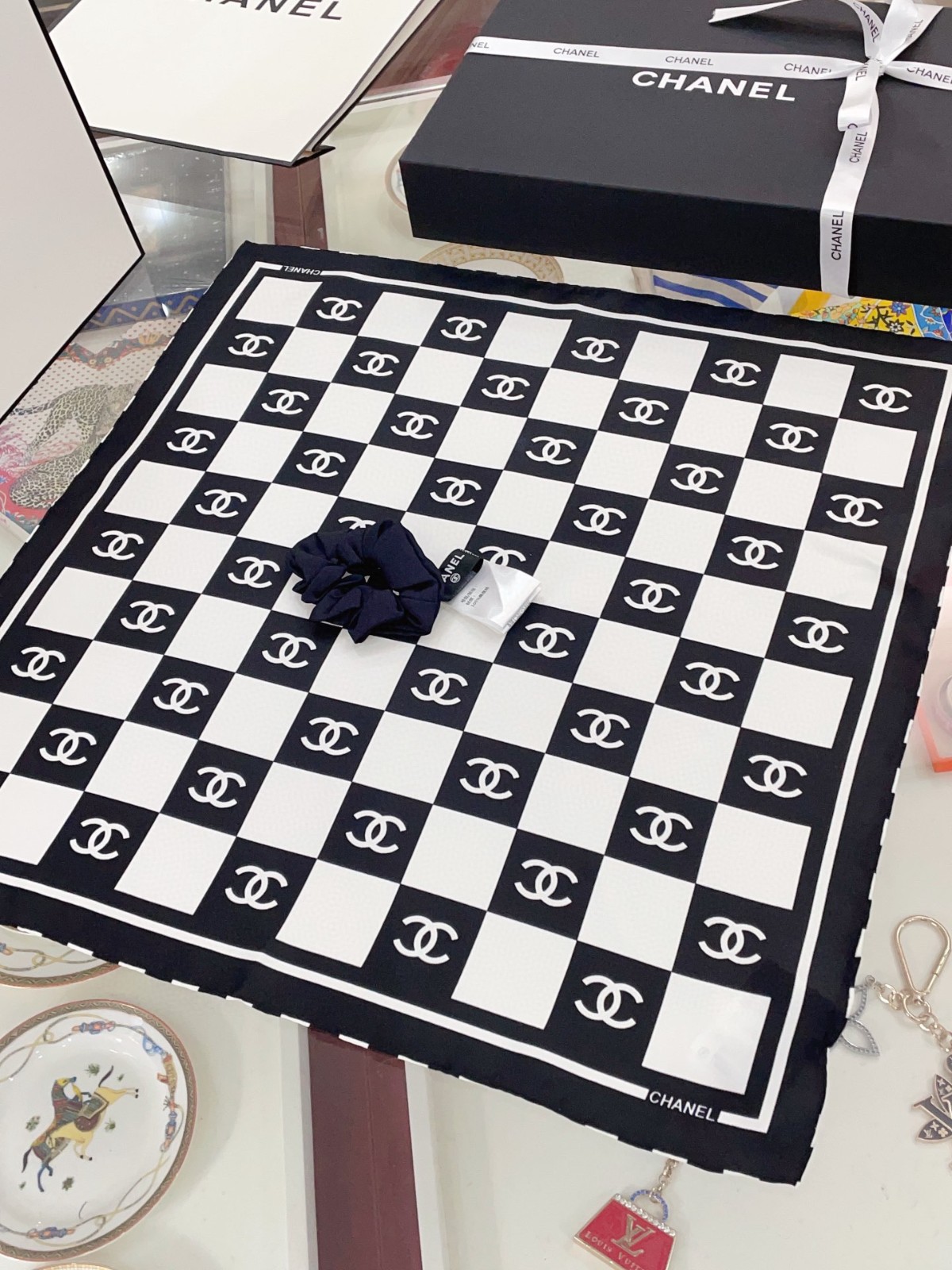 3 C Scarf
