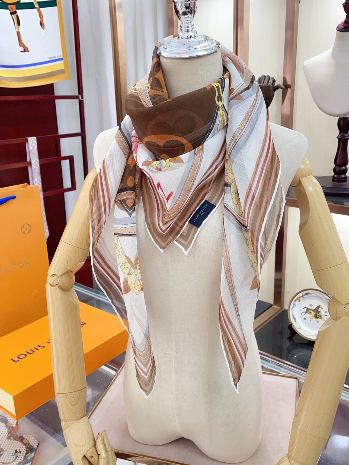 L-V Scarf