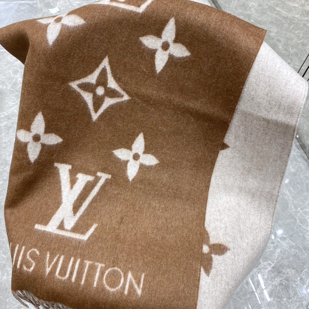 L-V Scarf