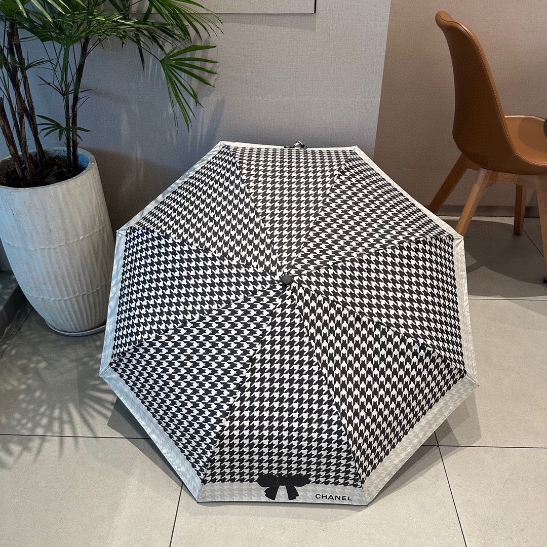 43 C umbrella