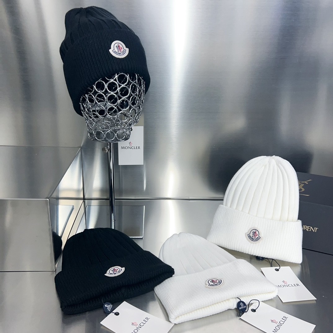 18 Mon cler Scarf &Cap