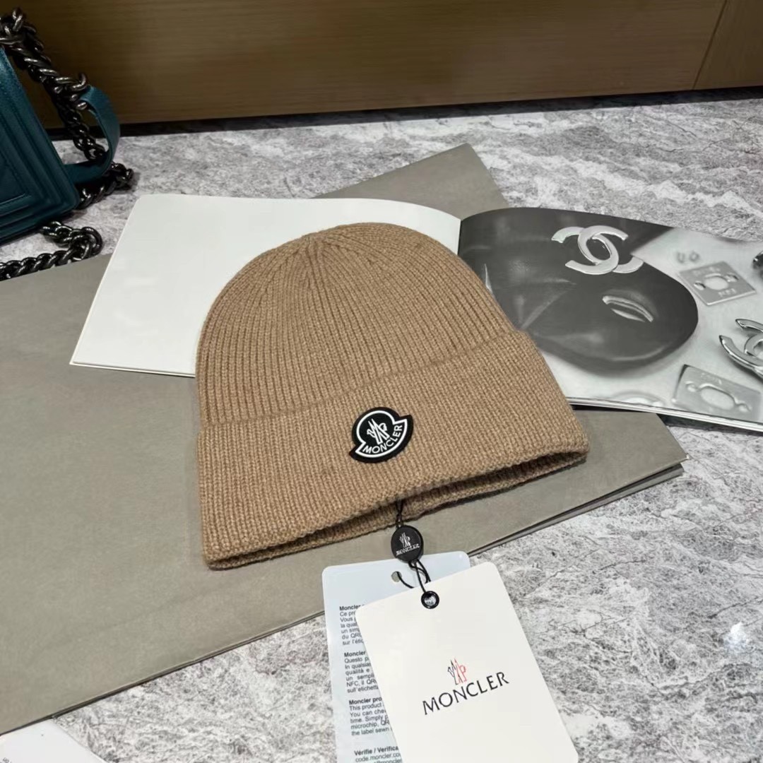 18 Mon cler Scarf &Cap