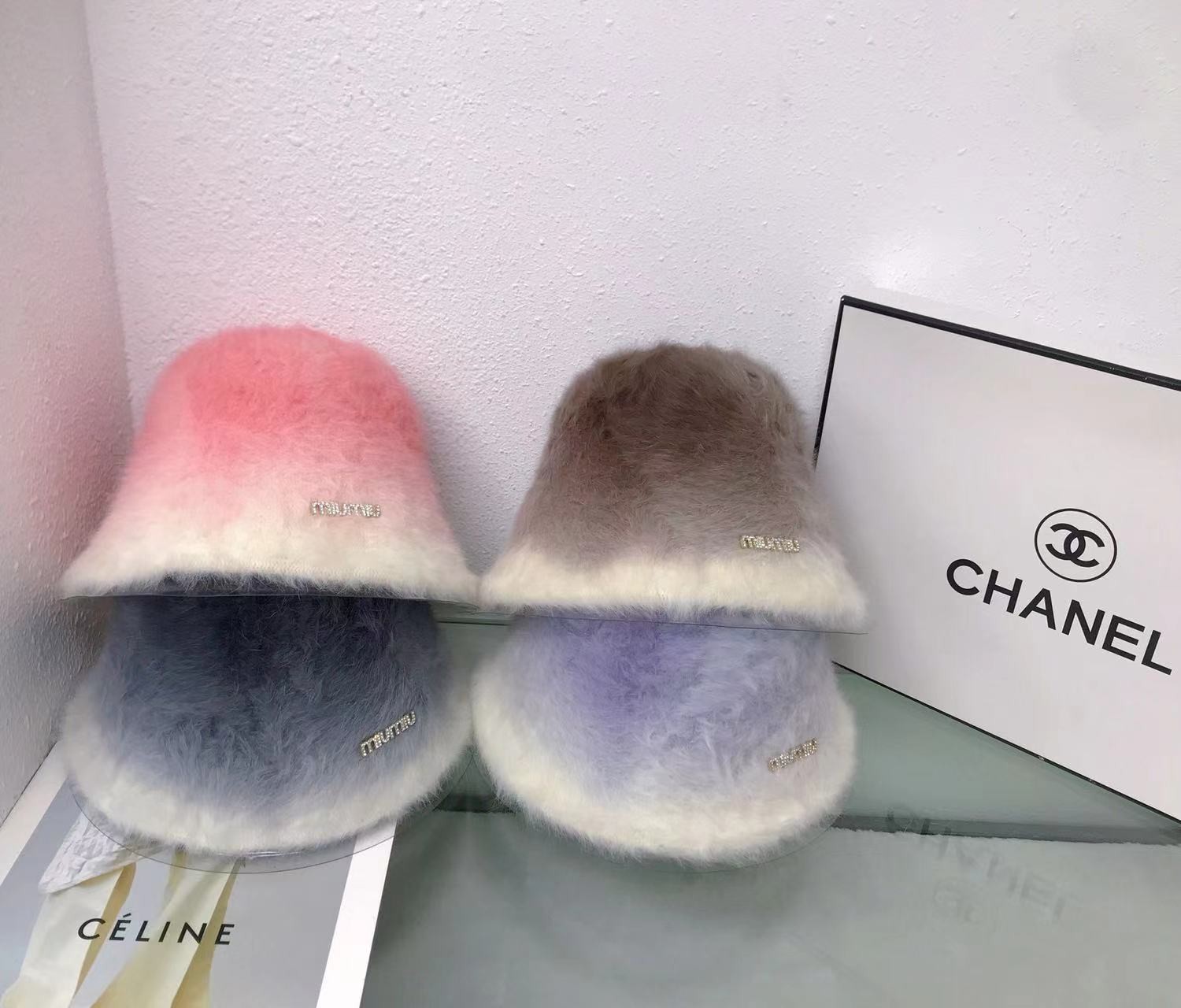 16 Miu miu