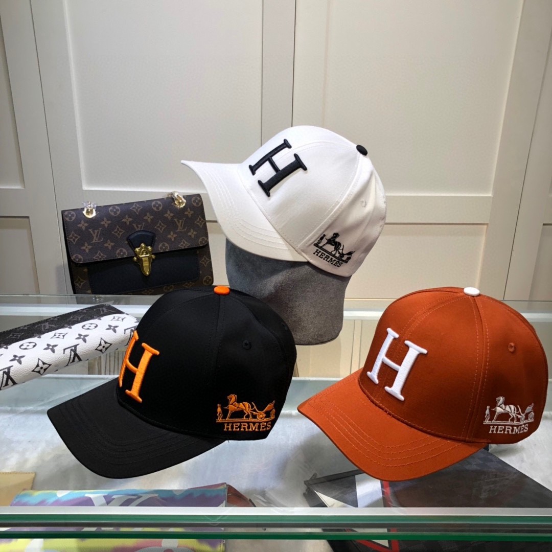 13 Her mes cap