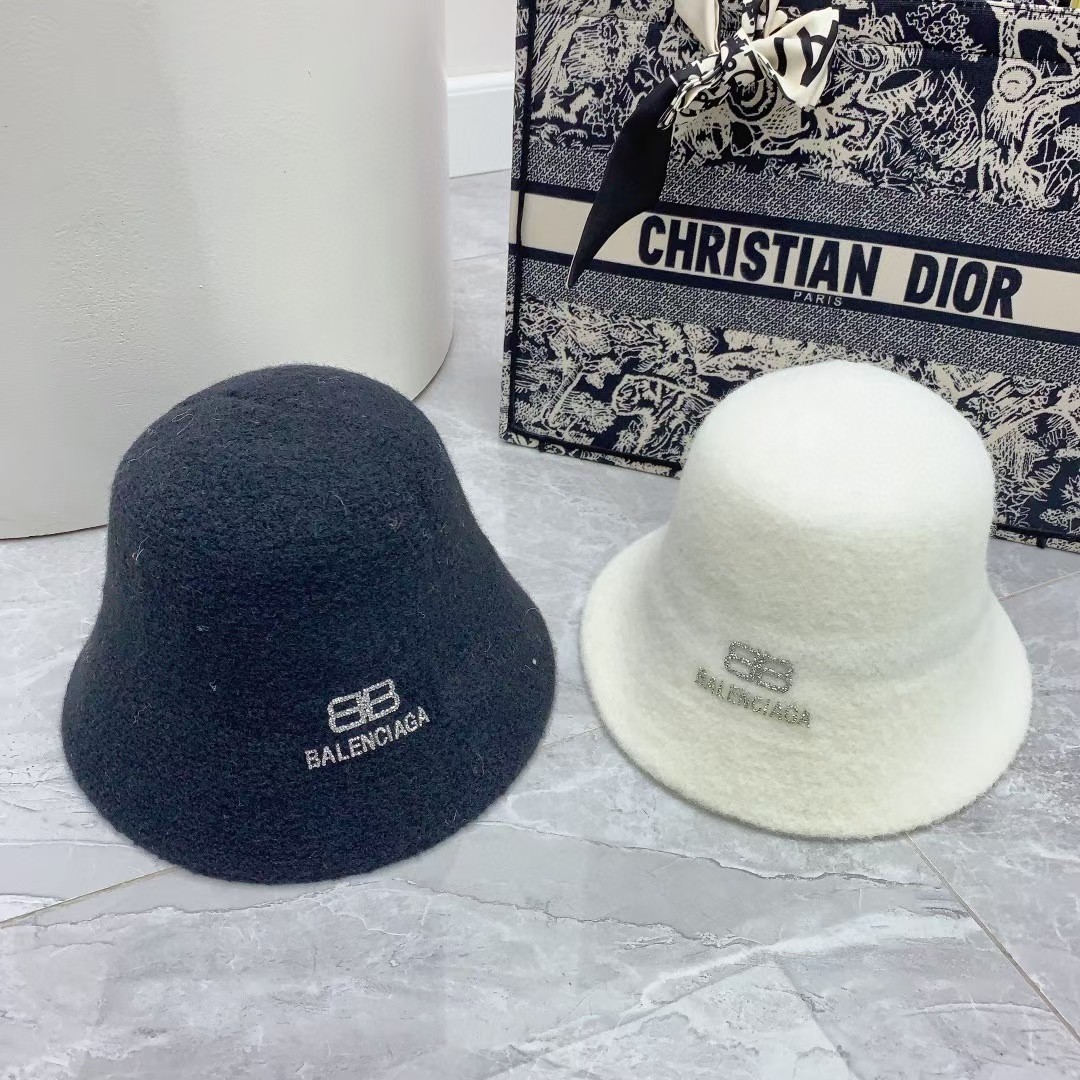 04 Balen ciaga  Cap
