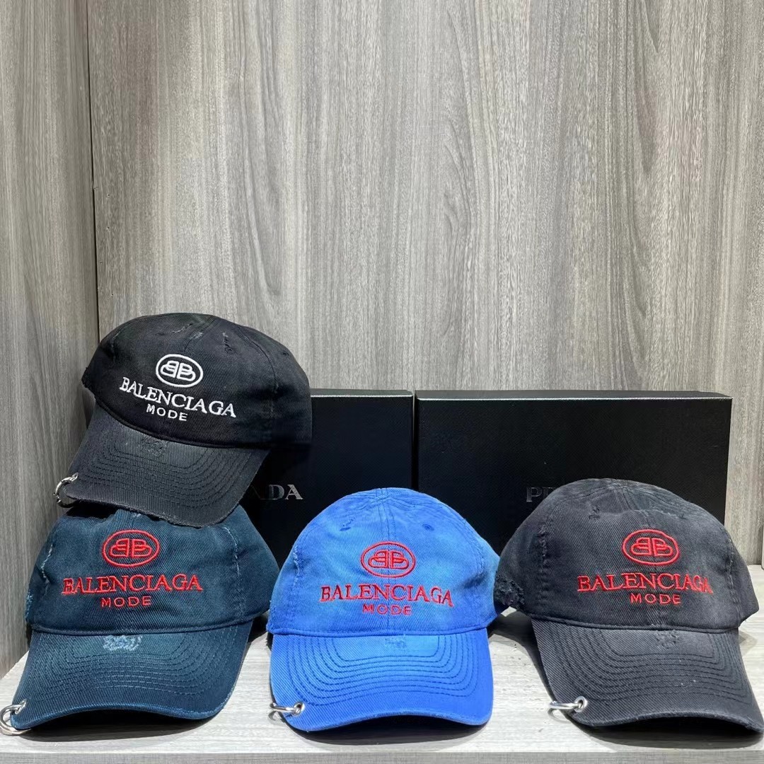 04 Balen ciaga  Cap