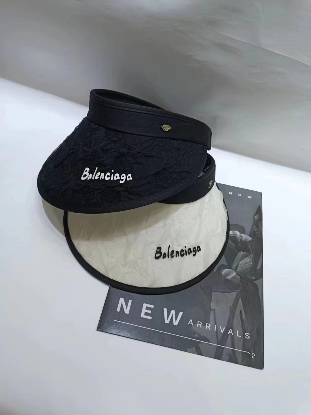 04 Balen ciaga  Cap