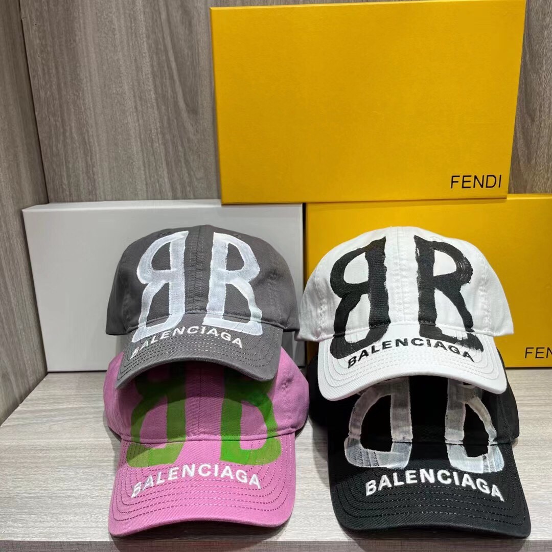 04 Balen ciaga  Cap