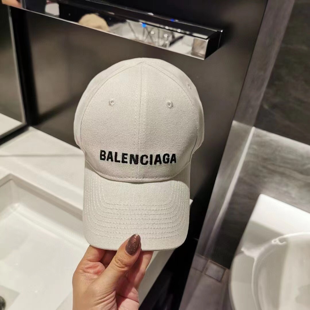 04 Balen ciaga  Cap