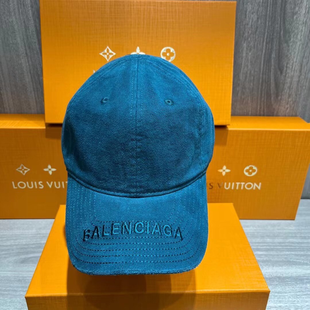 04 Balen ciaga  Cap