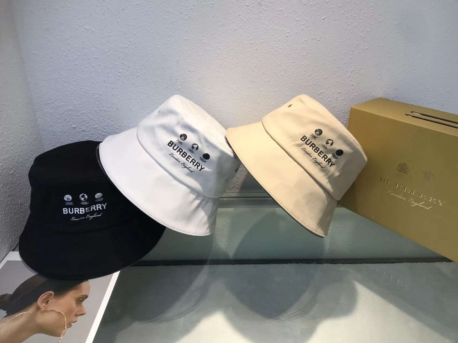 05 Bur berry cap
