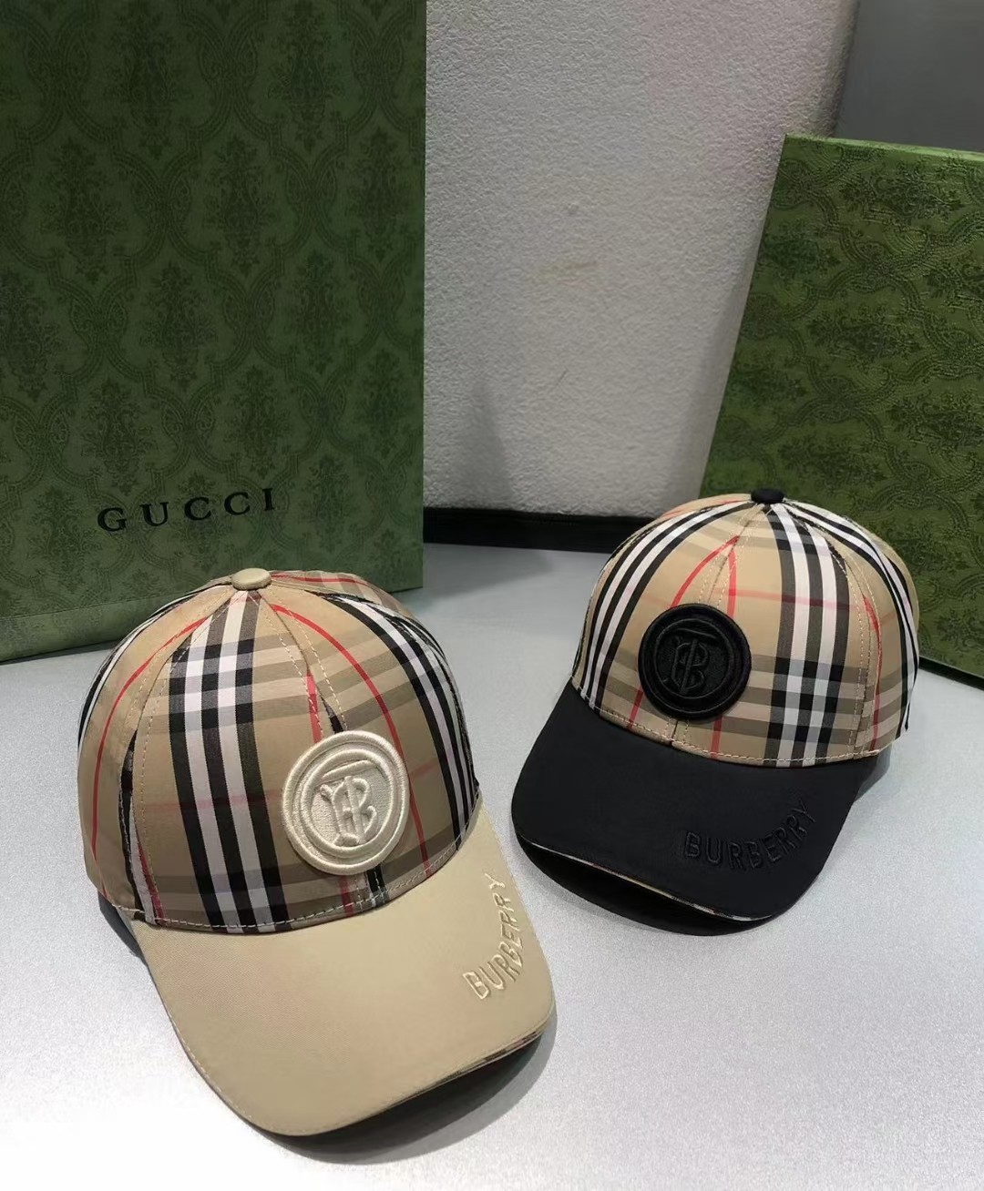 05 Bur berry cap