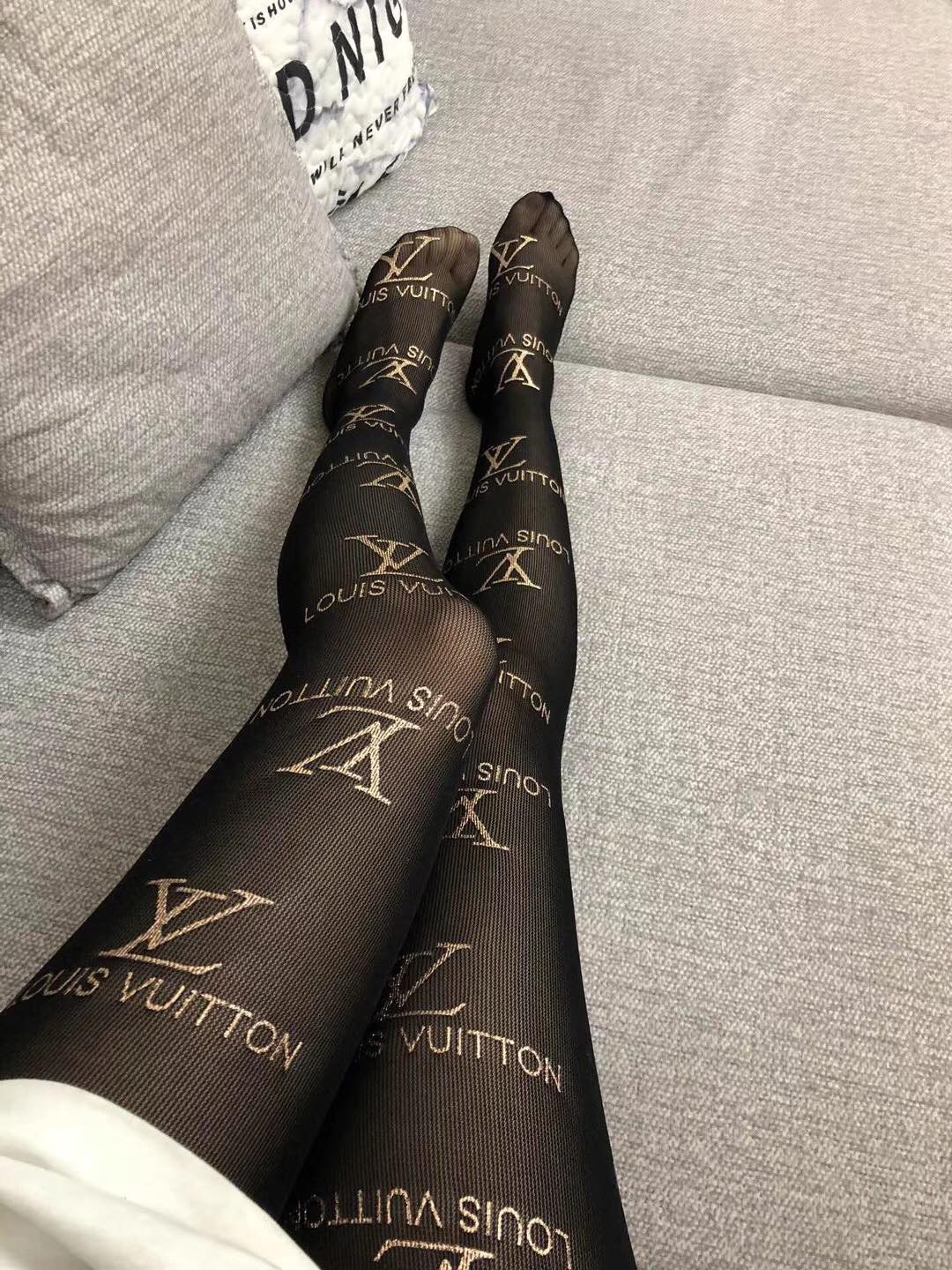 02 Stockings