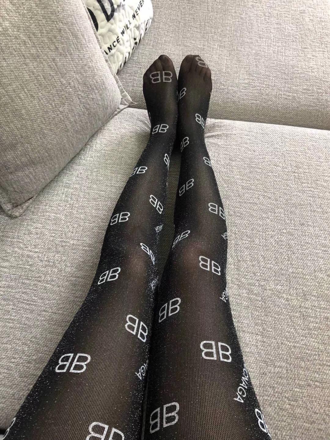 02 Stockings