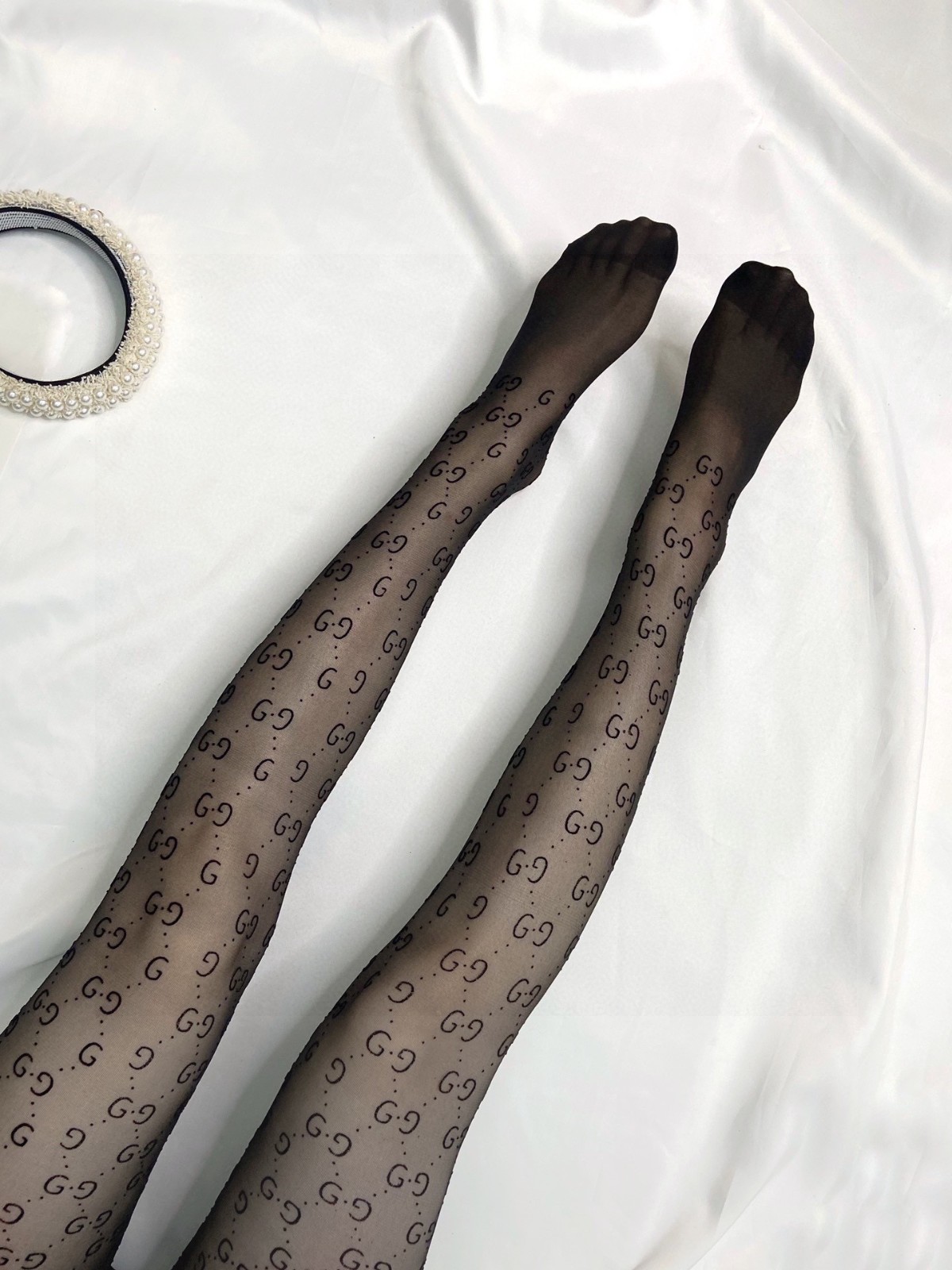 02 Stockings