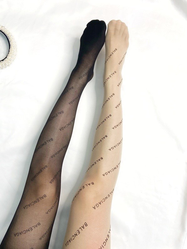 02 Stockings
