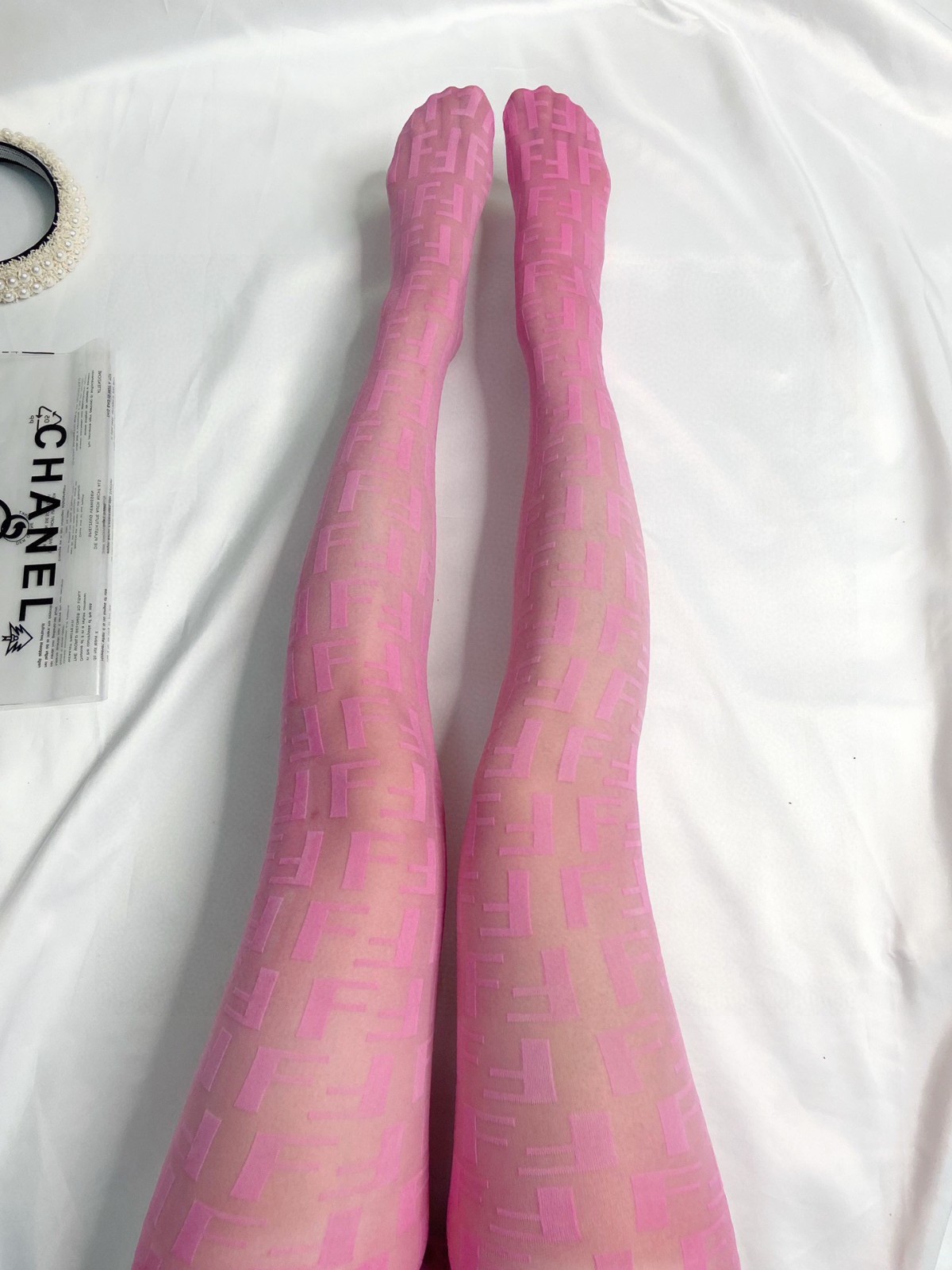 02 Stockings