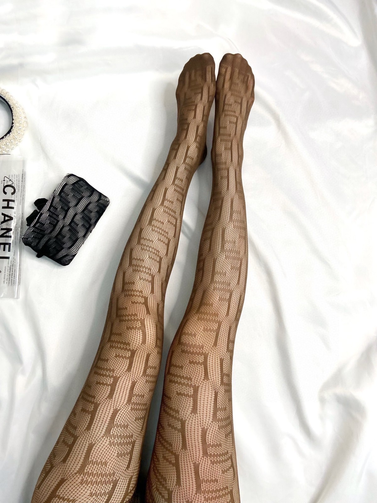02 Stockings