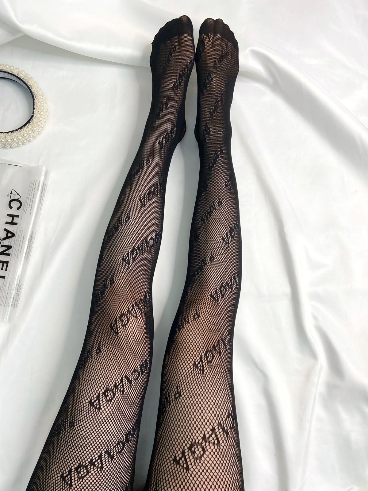 02 Stockings