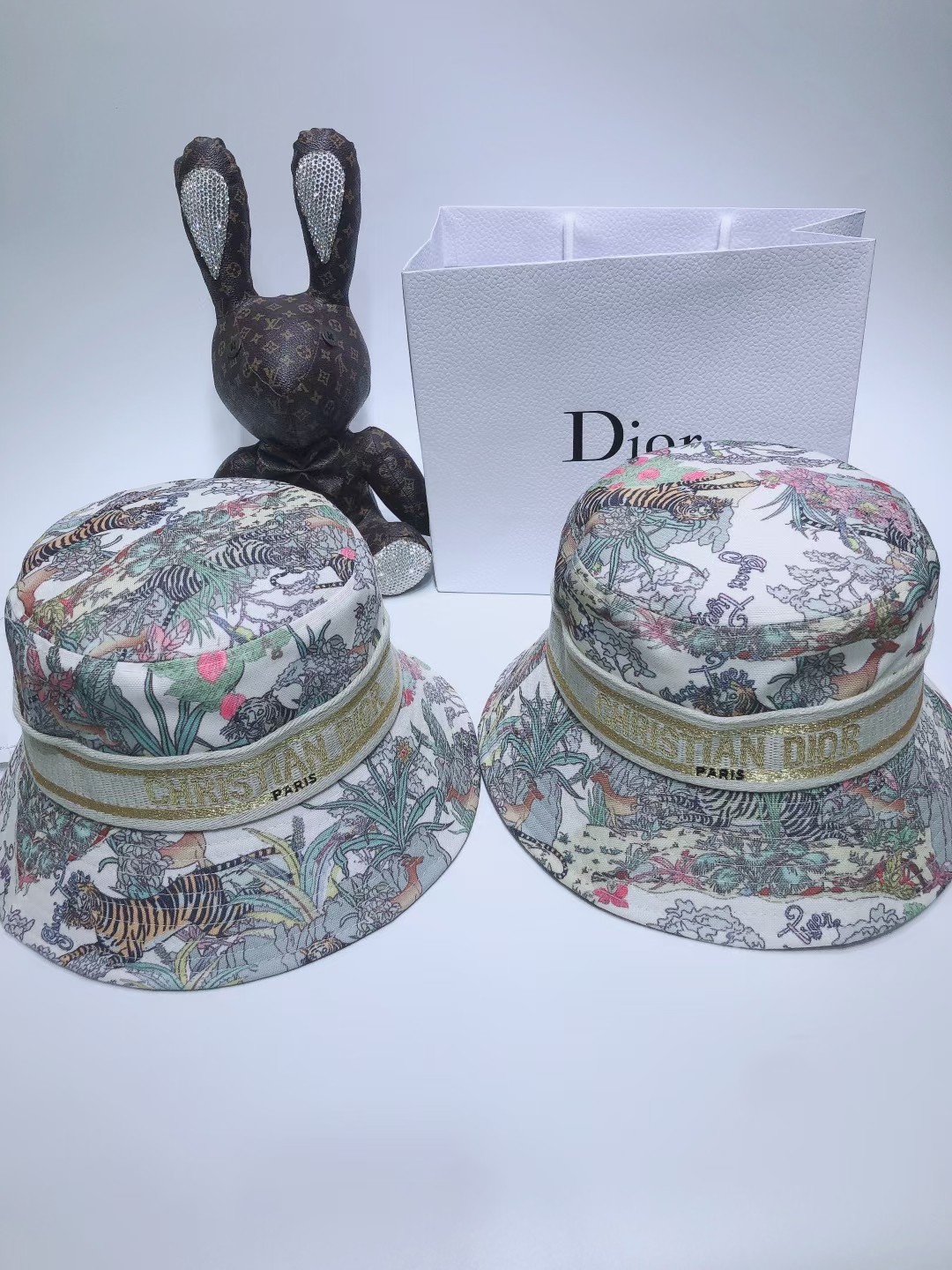 09 Di or Cap