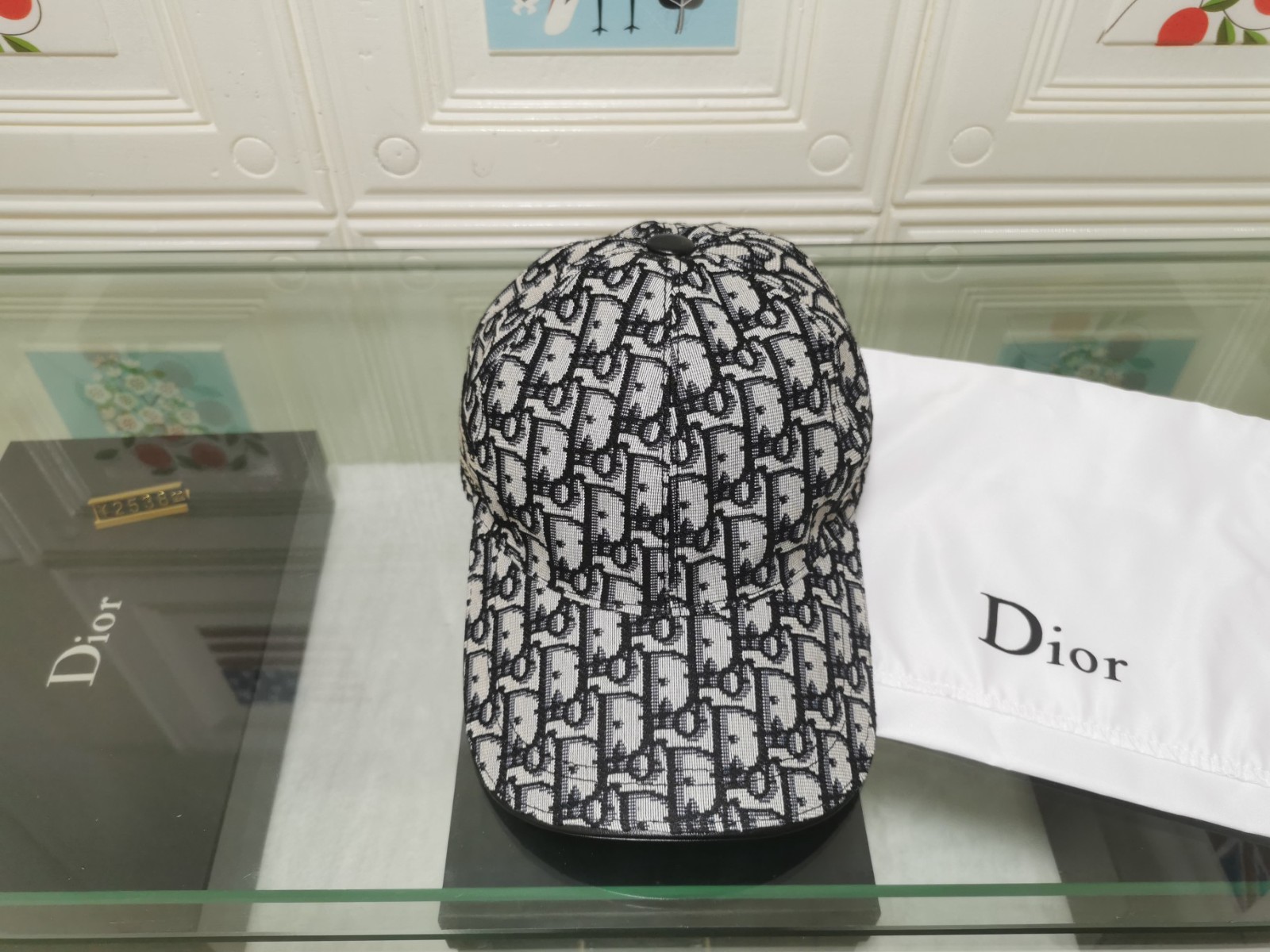 09 Di or Cap