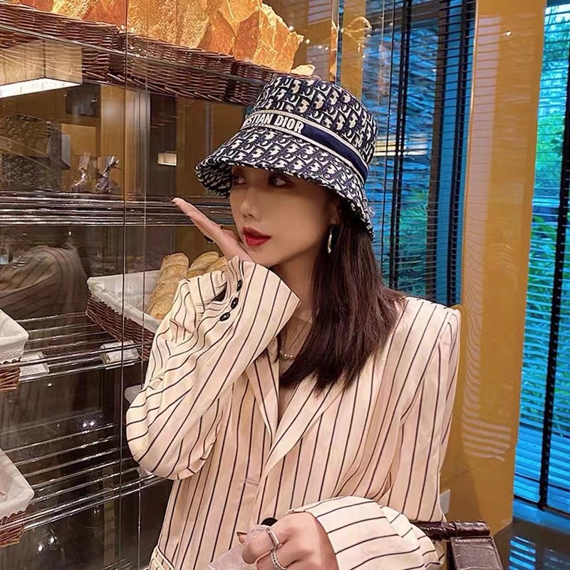 09 Di or Cap