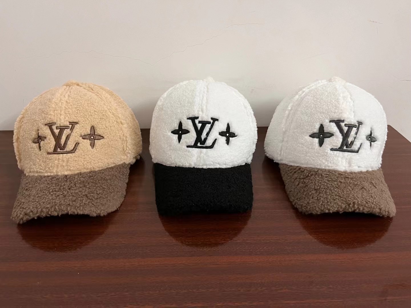 15 LV Cap