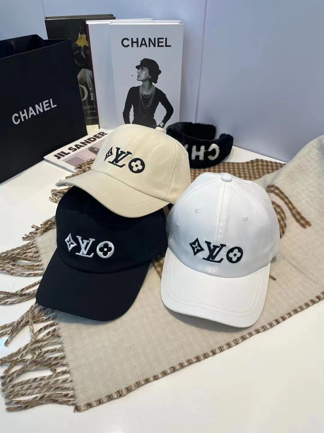 15 LV Cap